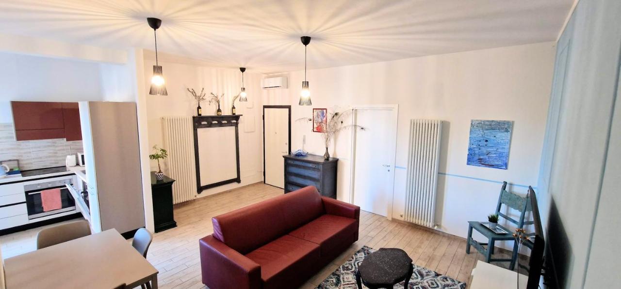 Central City Rooms M09 Apartment Bologna Exterior photo